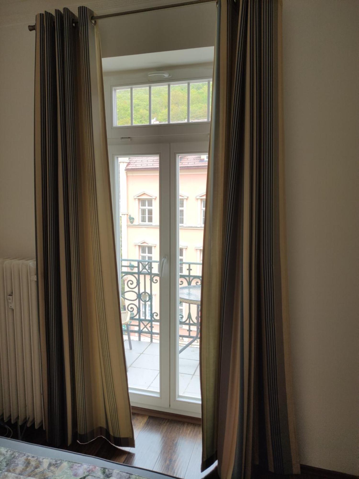 Apartman 63M2 S Balkonem V Lazenskem Centru Карлови Вари Екстериор снимка